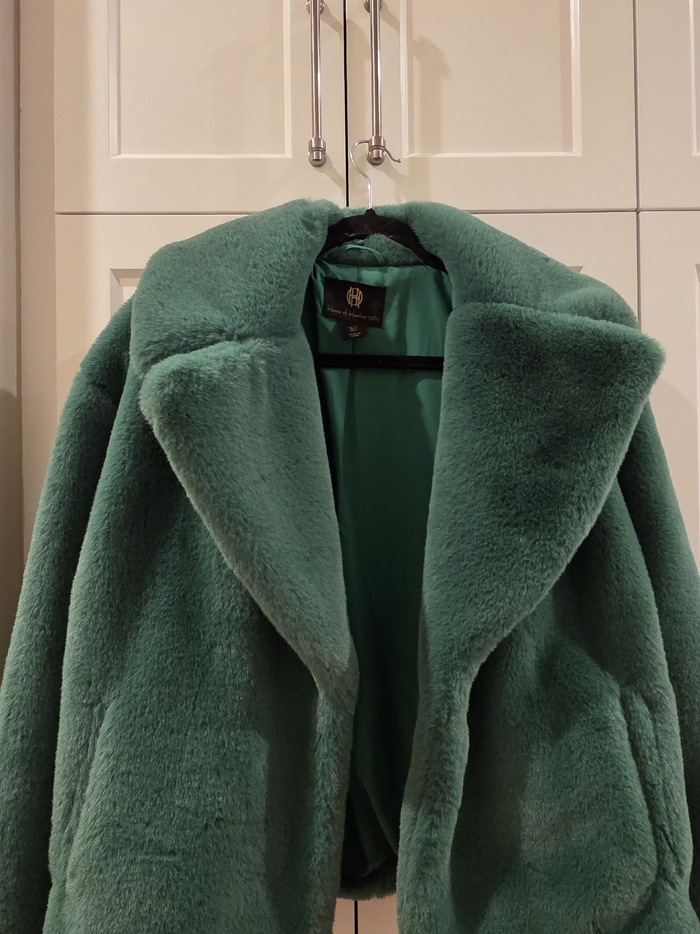 House of Harlow 1960 Emerald Green Plush Teddy Jacket